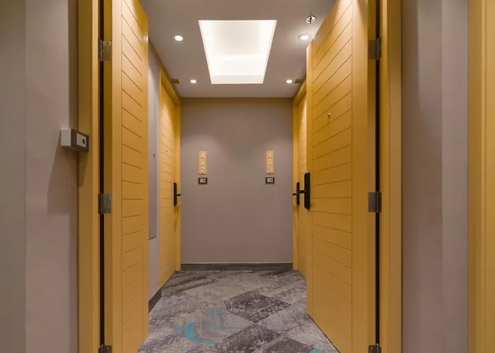 T2 The Portal Sukhumvit Бангкок
