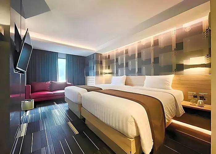 Отель T2 The Portal Sukhumvit 4*